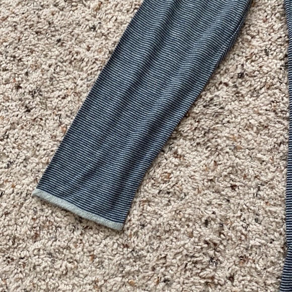 Striped Top - Picture 4 of 6